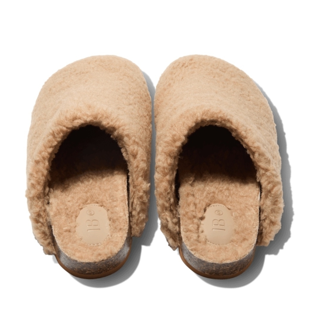INTENTIONALLY BLANK Beige Plush Slippers